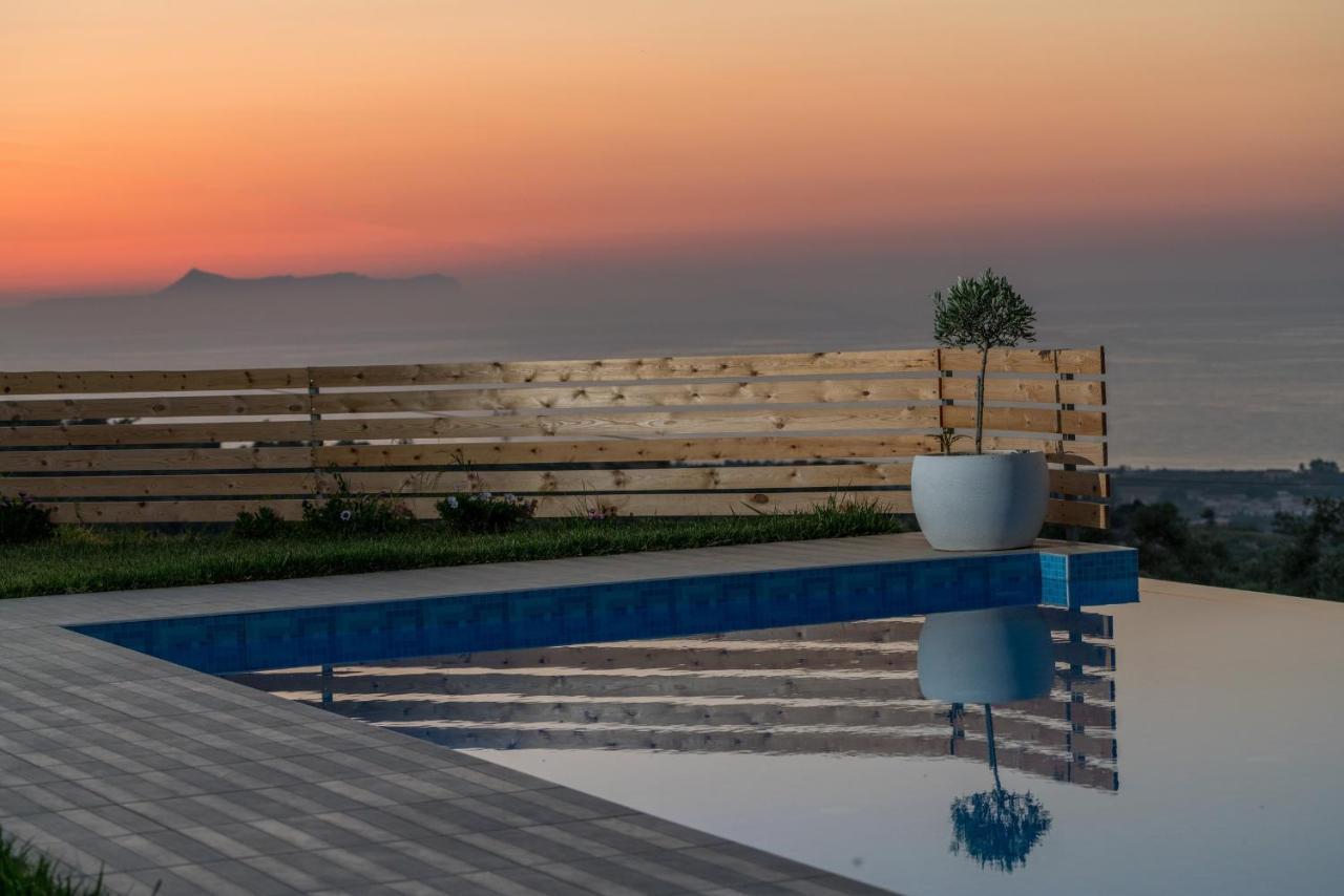 Alkistis Villa With Amazing Sea View Maroulás Exteriör bild